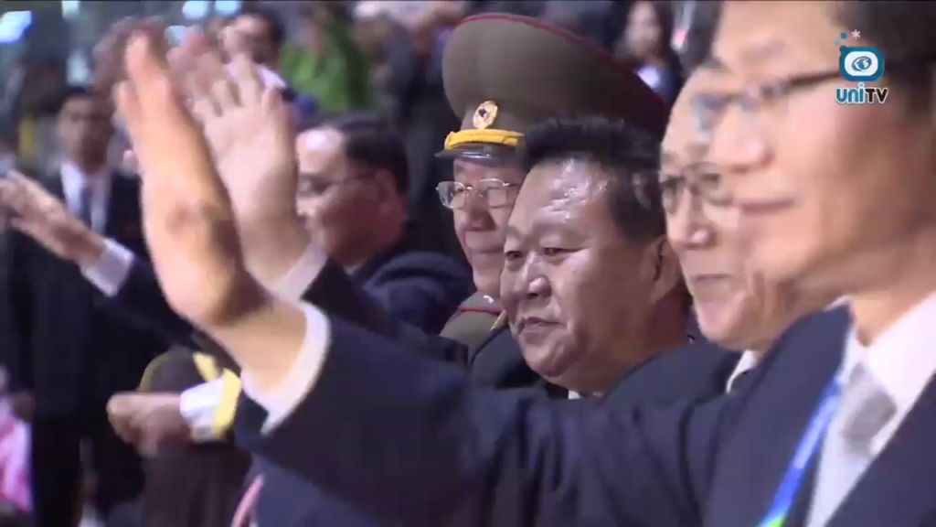 [남북회담] 북측 대표단 아시안게임 폐회식 참석 후 인천공항 이동 (2014년 10월 4일) 